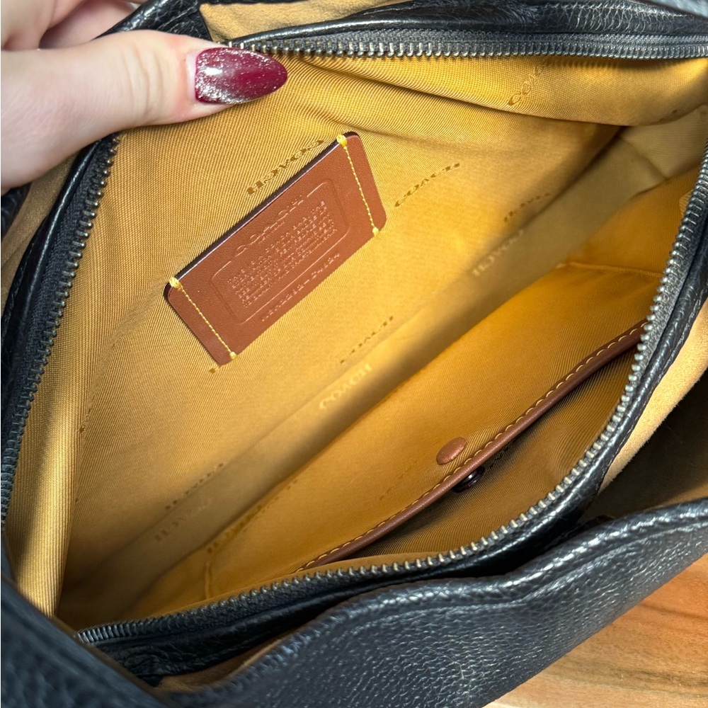 Coach bag Lori with brown suede interior - Picture 6 of 9